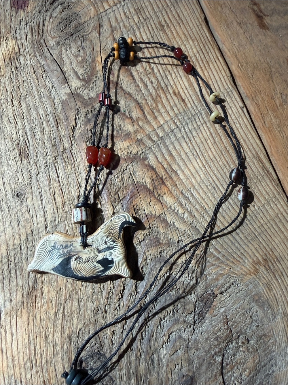 Vintage 1998 Signed Luann Udell Animal Totem Pendant Necklace - bead scrimshaw
